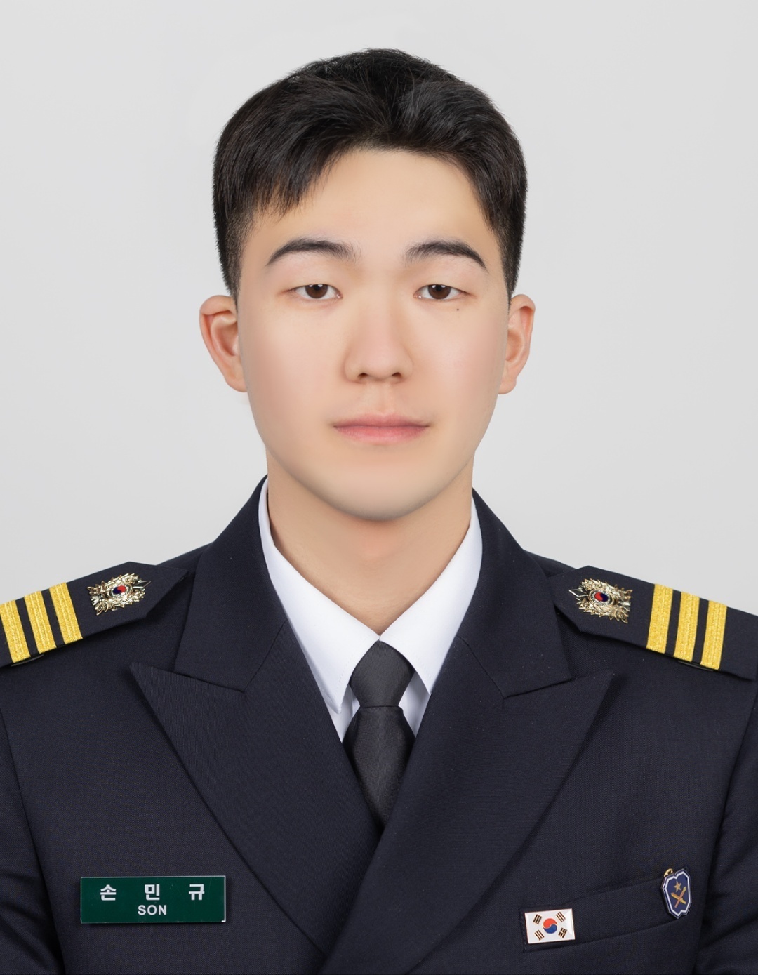 손민규 증명사진
